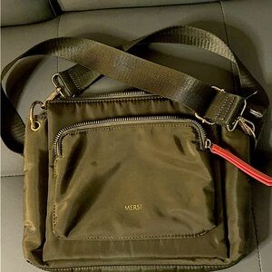Mersi Hunter Green Crossbody